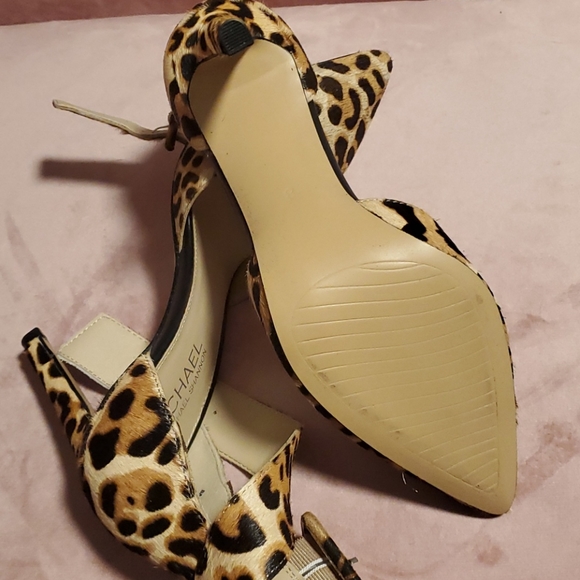Michael Kors cheetah print leather heels - Picture 5 of 5